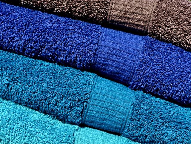 Sprints Car Towel: Stylish Towels for Sprint Car Enthusiasts!