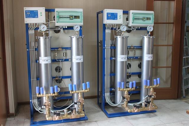 5. Ozone Generators⁤ vs. Traditional Methods: Why Choose Ozone for Ice Bath Freshness?