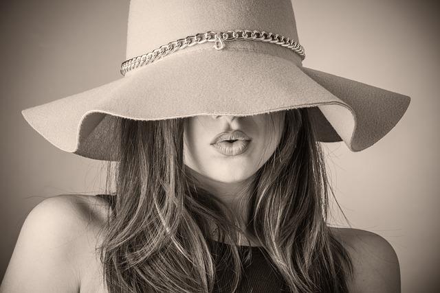 5. Winning the Fashion Race: Tips and Tricks to Find the Ideal Sprint Hat